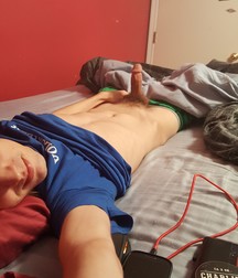 Huge twink set 5bb6f16c443f0.jpg