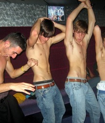 Amateur Boys 5c5d0b32931cf.jpg