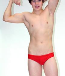 More beautiful boys 5c5fcc39b9d6a.jpg