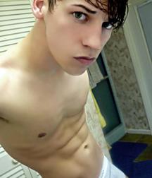 Cute guys 5bc65009530df.jpg