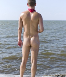 Outdoors nude - L 5c53606a6540e.jpg