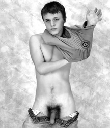 Junge Boys, Teen 5bdce9c5b8e28.jpg