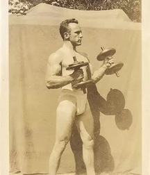 Guys wearing jockstraps 5c8e50f6aa57e.jpg