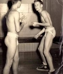 Vintage fun guys 5c8fb5dfb3707.jpg