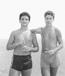 Vintage fun guys 5c8fb5ede66c6.jpg