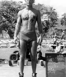 Old b&w photo fun 5c9359ecc27e5.jpg