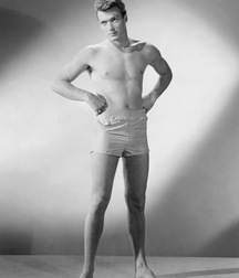 Old b&w photo fun 5c9359f58e8c0.jpg