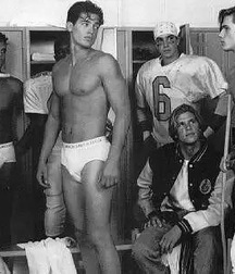 The Locker Room 5c9ac14432a8c.jpg
