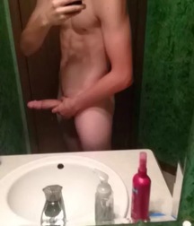 Selfie Hotties! 5cd75f044fa2b.jpg