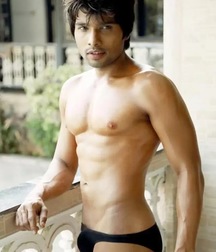 Indian Hot Guys 5ce65af09854e.jpg
