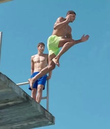 SpeedoGuys 5d36db6e90d26.jpg