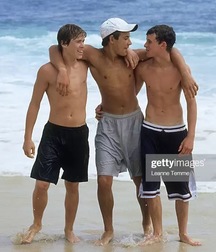Shirtless Guys 5d6648f643579.jpg