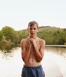 Shirtless Guys 5d66490bc95f4.jpg