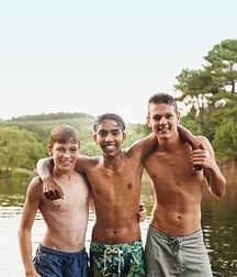 Shirtless Guys 5d66490d11f0e.jpg