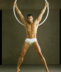 Athletic guys 5d7432943036c.jpg