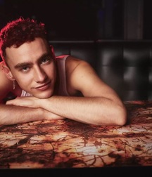 Olly Alexander 5d8bf01ba4878.jpg