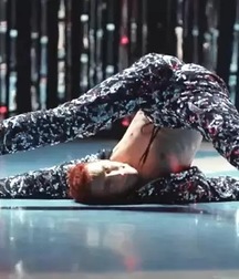 Olly Alexander 5d8bf0210c7f3.jpg
