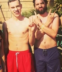Olly Alexander 5d8bf02d2b3a0.jpg