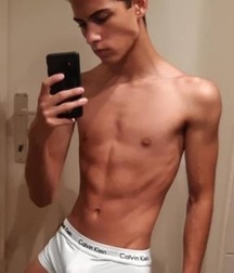 FROM IAN & ADAM BIT 5cbbdee8611c0.jpg
