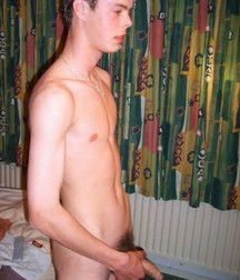 Emiel 5bc7749952086.jpg