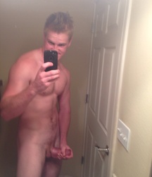 naked boys 5bcb8be82870c.jpg