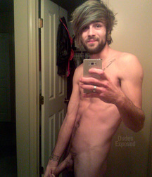 naked boys 5bcb8bf14f355.jpg