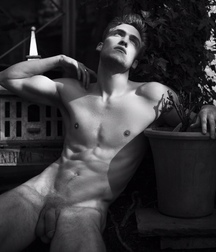 ... And Finally Men and Naked 5be046ba002dd.jpg