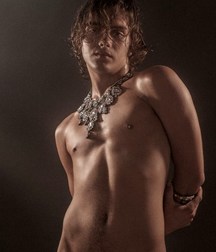 Rodrigo Yala 5be7124576871.jpg