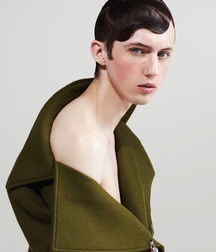 Troye Sivan : The Little Prince 5c2c705fde65e.jpg