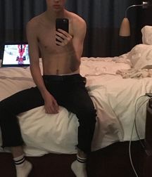 Troye Sivan : The Little Prince 5c2c70bd72db8.jpg
