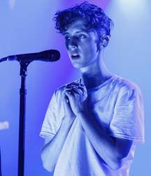 Troye Sivan : The Little Prince 5c2c70d3d55e9.jpg