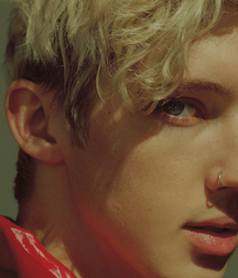 Troye Sivan : The Little Prince 5c2c71b58dafc.jpg