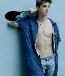 Everyday Boys 5c31f0c52b399.png