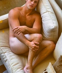 That's Boys to Be Desired 5c4df39591ea7.jpg