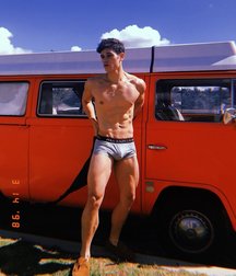 Boys' Legs 5d1e21c98e55c.jpg