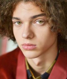 Young Chaps 5d2b1252e6c29.jpg