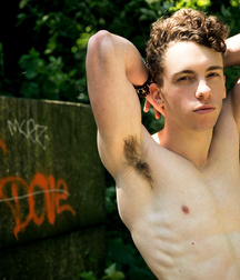 Sea, Sun and Twinks 5d2dedb715841.jpg