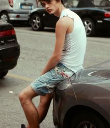 The Pleasure to Be Hot 5d2f36610e6bb.jpg