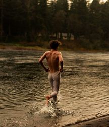 The Pleasure to Be Hot 5d2f374b3fed5.jpg