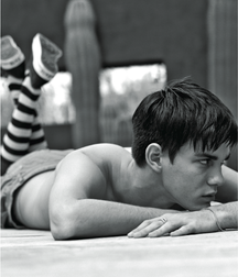 Erotica in Grey & Pink 5d30179e0e403.png