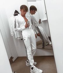 Sophisticated Boys 5d349d77a14b0.jpg