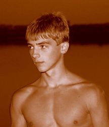 Golden Boys - Fantasy in Gold 5d434e5bad62d.jpg
