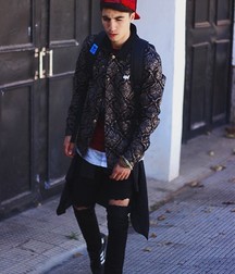 Sneaker Boys 5d6d156430298.jpg