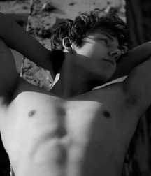 Bye Bye Twinks 2019 5e0b80263b70e.jpg