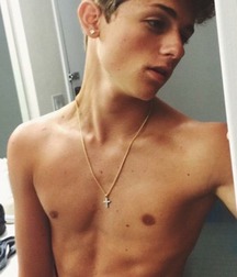 Youth Baits Boy Porn 5e4305dfe3ec6.jpg