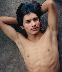 Sexy Bazar Boys 5eb6bb9b891a3.jpg