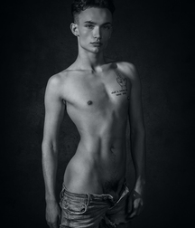 Polish Boys Porn Gay Tube 5f12f4319d221.jpg