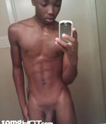 selfies 5c86ecfd7f69f.jpg