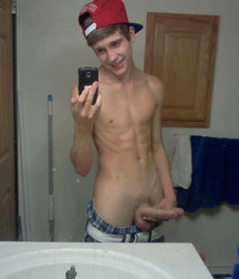 selfies-so hot 5cb585b5bdb55.jpg