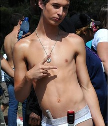 bulges 5cb9683da26dc.jpg